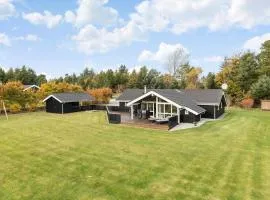 TV1115-Bindslev-Rollikevej-12