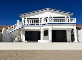 Playa Encanto Scenic Gem Ocean Front Home