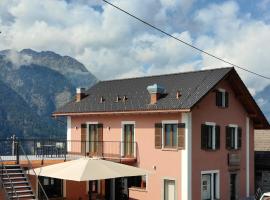 Symphony Hotel & Restaurant，位于Sobrio的酒店