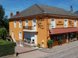瑞雷沃斯格斯酒店，位于Monthureux-sur-Saône的酒店