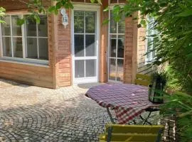 Beautiful Guest House with Sleeping Gallery