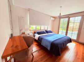 MAKTVB Brasil - Hostal Boutique，位于圣地亚哥的酒店