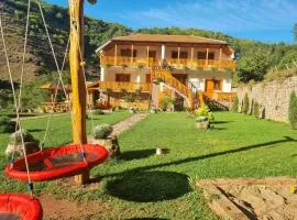 Kuca Stojanovica Topli Do