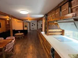 Old Town Penthouse 16 guests