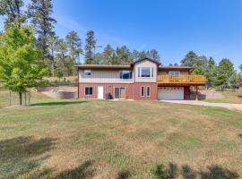 'Hayward Valley House' Black Hills Family Retreat，位于奇斯顿的酒店
