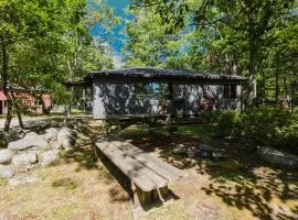 3-Bedroom Cottage #9 - Sand Bay