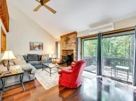 Near Skiing & Hiking! North Conway Gem w/ Balcony