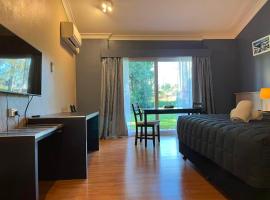 艾尔利之家汽车旅馆，位于斯昆的酒店