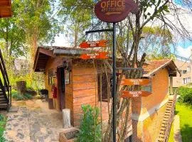 埃拉奥克利奇小屋酒店