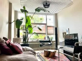 Stylish * Sunny * Cosy House