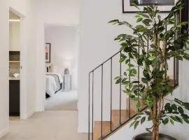 Sheppard Art House Townhouse