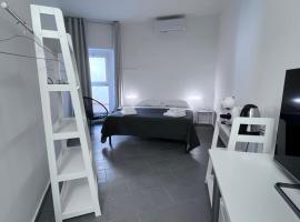 Residenza Margot Cosenza，位于科森扎的酒店