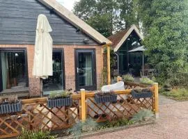 Hoeve Altena Barn-House