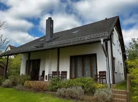 Ferienhaus Lotz mit drei Ferienwohnungen in Putbus auf Rügen