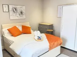 Lovely Double Bedroom