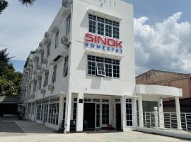 Sinok Homestay Parapat，位于巴拉巴特的青旅