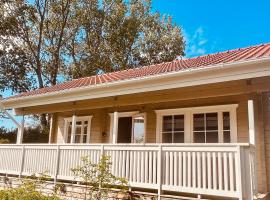 Cottage scandinave 89，位于布尔堡的木屋