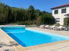 Charmante Maisonnette au calme, proche de Lyon，位于Dagneux的酒店