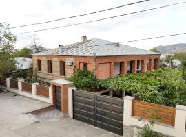 Kera，位于Dedoplis Tskaro的酒店