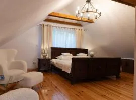 Paaryski Zakątek, Domki na Roztoczu