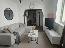 "The Serene Colony Retreat" המפלט השקט במושבה