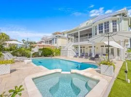 Summer Breeze Previously Holiday Linn home