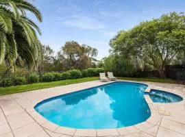 Palmyra Villa - Pool & Spa, Steps to Village