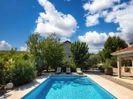Holiday Home with Pool near Makarsk - Happy Rentals