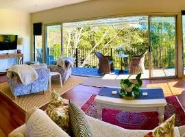 "La Petite Grange" Maleny