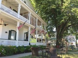 Elaine's Cape May Boutique Hotel，位于五月岬郡的酒店