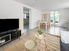 Jardin calme à 30min de Lyon