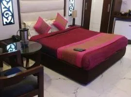 Hotel Rachna Tourist Inn