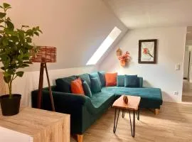 Moderne Ferienwohnung mit Balkon & WLAN - zentral