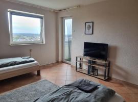 Comfortable Apartment in Hattersheim，位于哈特斯海姆的酒店