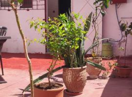 Alojamiento Abdel，位于拉腊什的酒店