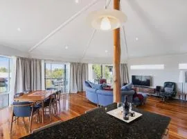 Peppy Harmony House - Coastal Calm on Geographe Bay