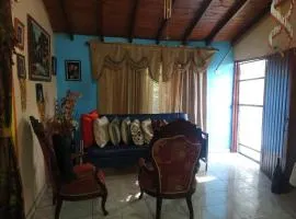 Estate with pool for 7 people in Roldanillo