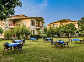 Sunday Alaya Resort by CheckIn, Jim Corbett，位于Belparāo的酒店