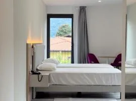 Lake & More Suite Hotel