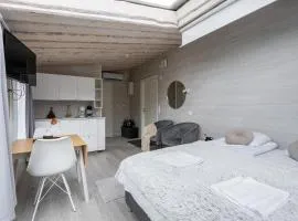 Himosranta Suite C - Private Suite with Sauna & Lake Views