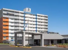 Holiday Inn Express Denver Central - North