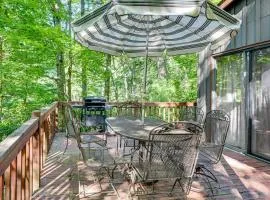 Artists Retreat at Sky Valley with Balcony and Deck