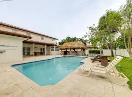 Swim, Barbecue and Game Home 4 Mi to Pompano Beach!