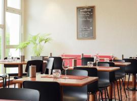 ibis Charleville Mézières，位于维莱塞默斯的酒店