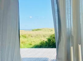 Classic vintage house with sea view - Sønderho，位于凡岛的酒店