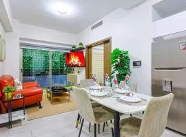 Cozy 2BR Condo, Spectacular Rooftop