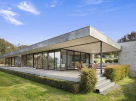 Cypress Hill - By the Ocean，位于Marengo的酒店