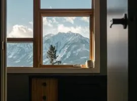 Pur Lodging Mountain Cabin 3 - Private Hot Tub