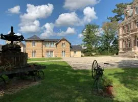 Gîte du Château avec Piscine Intérieure
