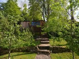 1 bed property in Gilwern Brecon Beacons 75206